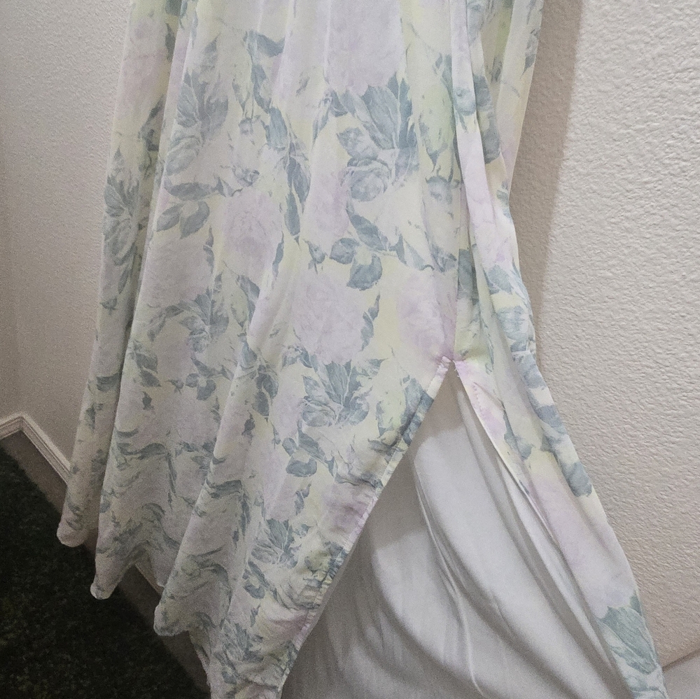 Lulus NWT Efortlessly Abloom Green Multi Floral Ruched Halter Maxi Dress Medium - Picture 6 of 15